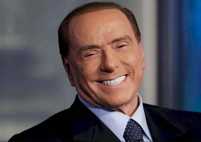 Сильвио Берлускони участвует в выборах президента Италии