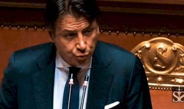 Джузеппе Конте продлил чрезвычайное положение