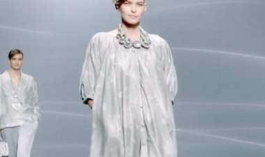 Коллекция  Giorgio Armani весна-лето 2021