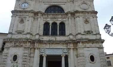 Сан-Валентино-ин-Абруццо-Читериоре