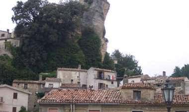 Фальконара-Альбанесе