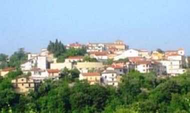 Мирабелла-Эклано