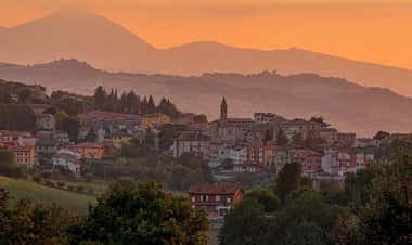 Кастеллеоне-ди-Суаза