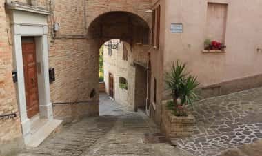 Монсампьетро-Морико