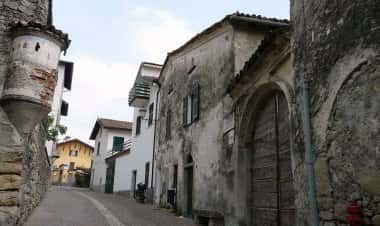 Пароди-Лигуре