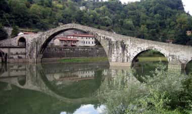 Борго-а-Моццано