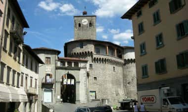 Кастельнуово-ди-Гарфаньяна