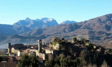 Кастильоне-ди-Гарфаньяна