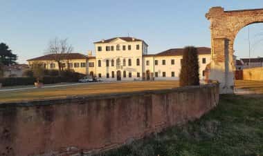 Массандзаго