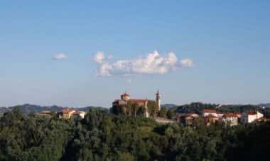 Монтевиале