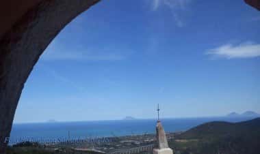 Капри-Леоне