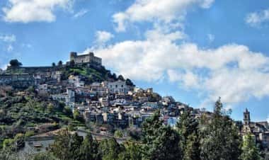 Санта-Лучия-дель-Мела