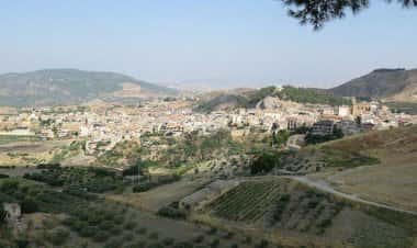 Каттолика-Эраклея