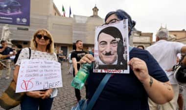 В Италии запретили работать без зеленого паспорта