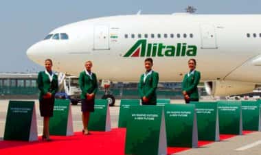 Сотрудники  Alitalia получат деньги
