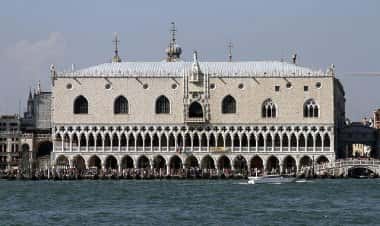 Филиппо Календарио