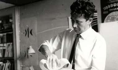 Чезаре Леонарди